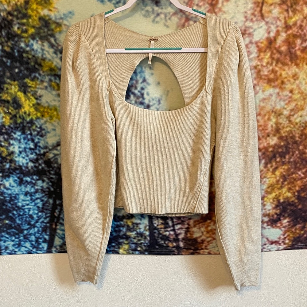 NWOT Free People Cream/oatmeal puff sleeve open back Knit Blouse sweater